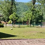 Kuca Delić * Racic