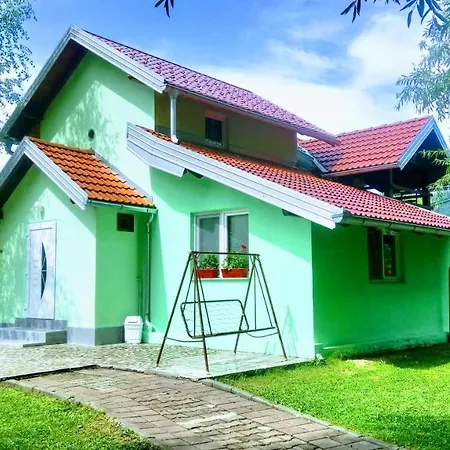 Holiday home Kuca Delic Racic