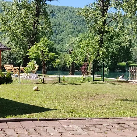 Kuca Delic * Račić
